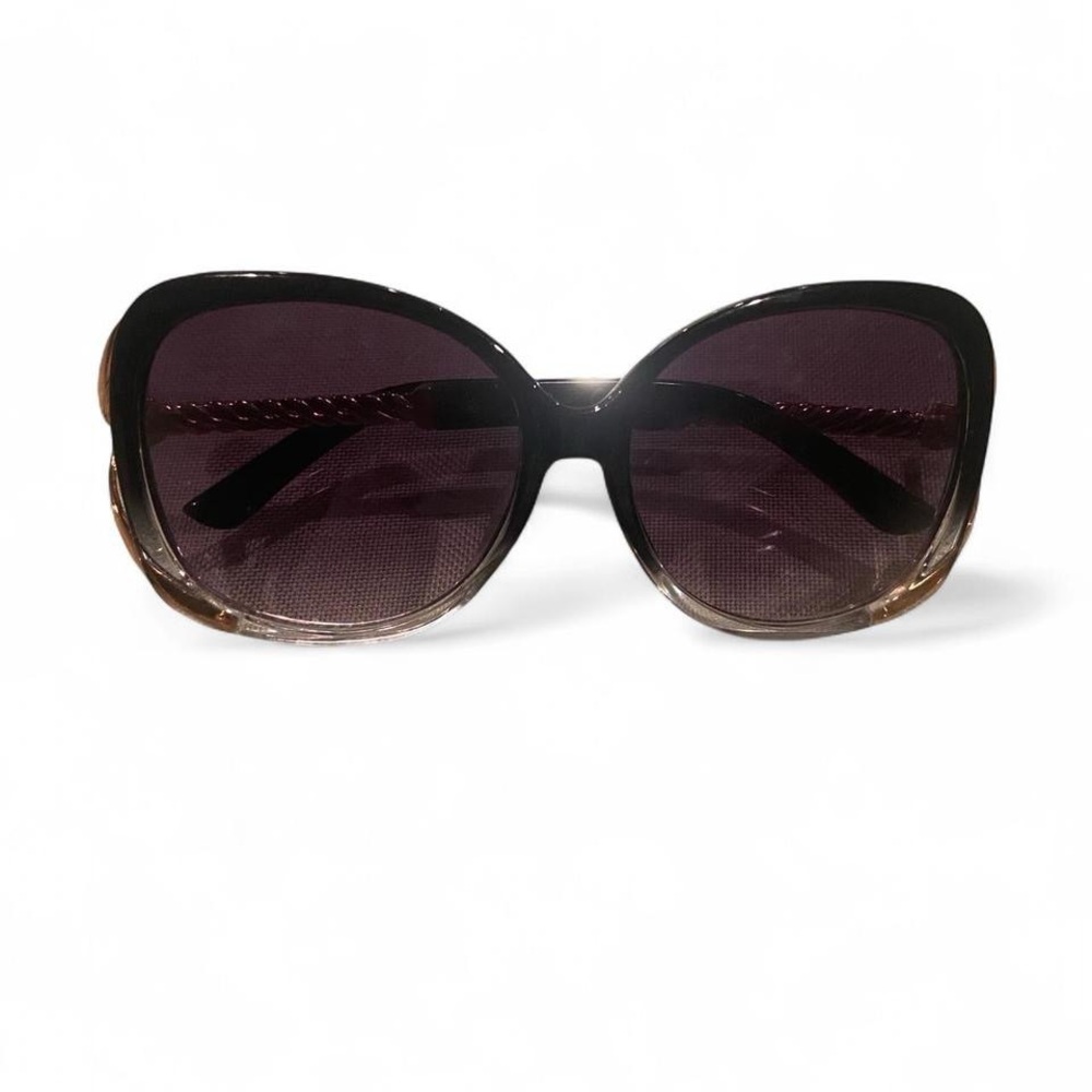 Jessica Simpson Black and Brown Sunglasses